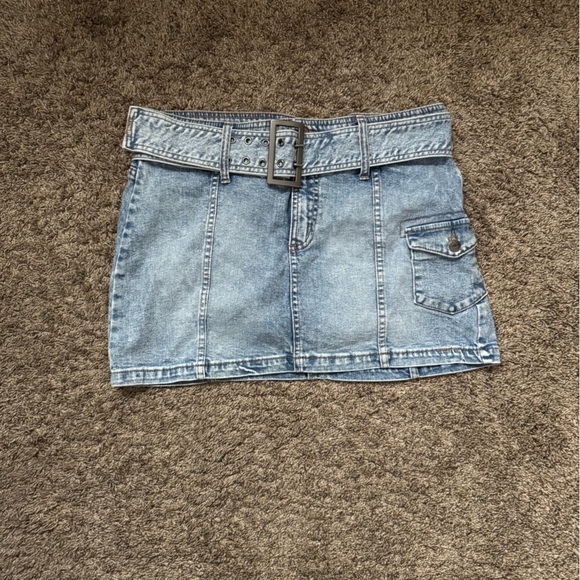 wild fable Dresses & Skirts - Women’s Jean mini skirt with removable belt